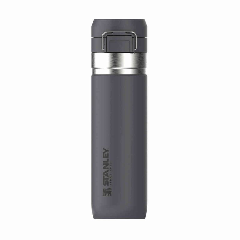 garrafa térmica stanley quick flip charcoal 710ml cinza 8032 (mp)
