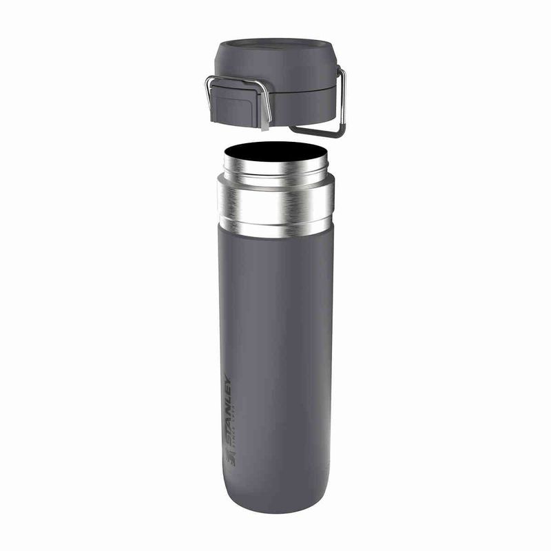 garrafa térmica stanley quick flip charcoal 710ml cinza 8032 (mp)