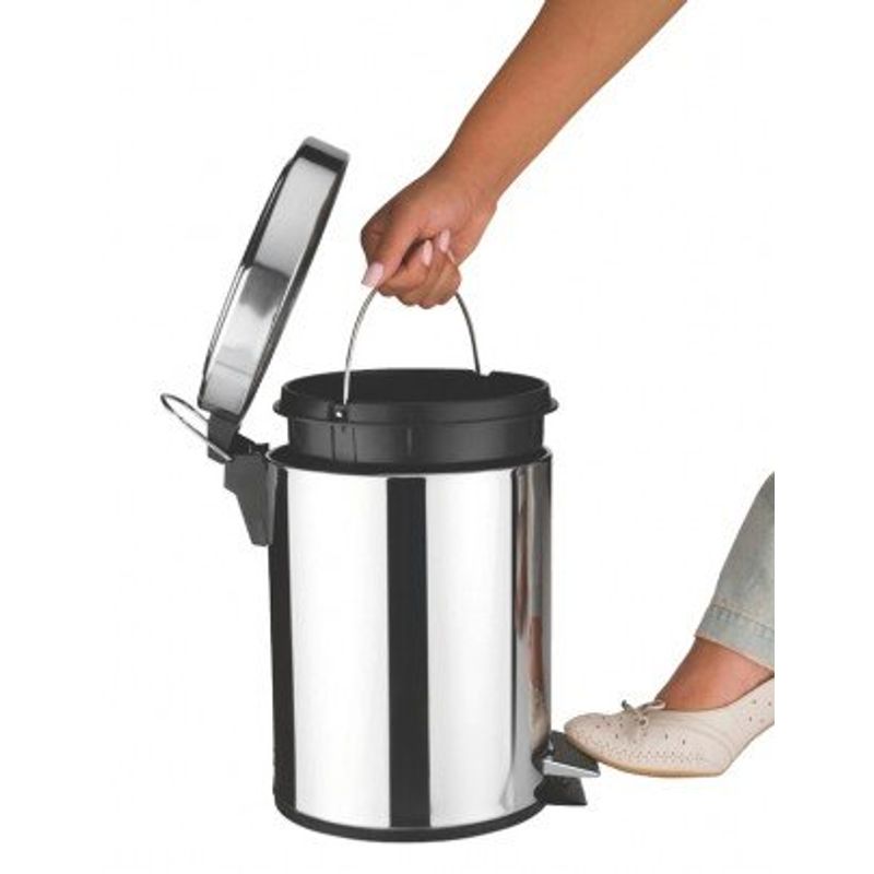lixeira 20 litros tramontina com pedal e alça para transporte 94538/120 inox