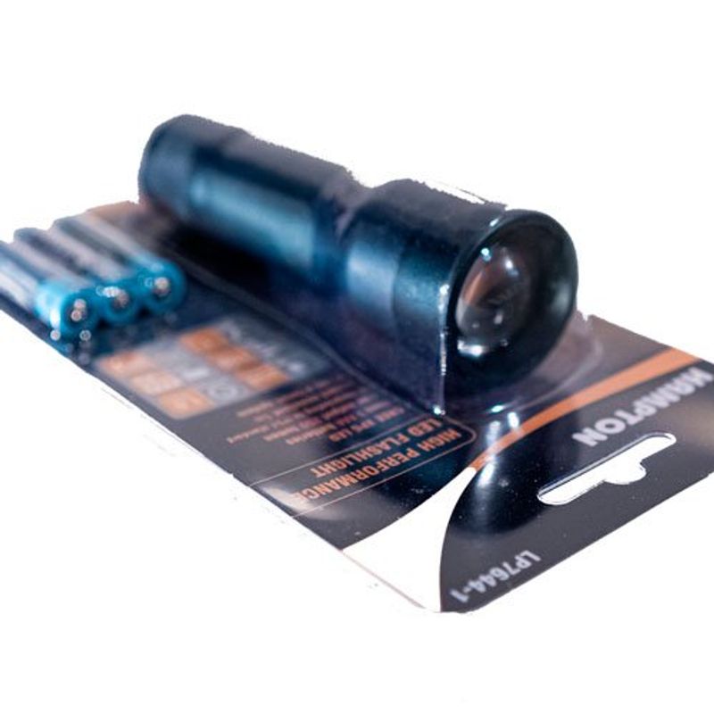 lanterna portátil latcor preto - lp7644-1