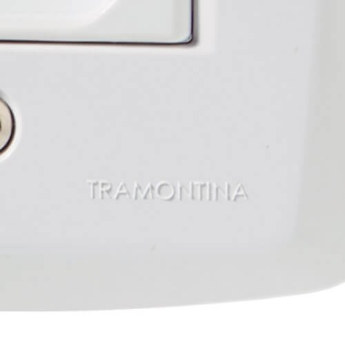 Tomada Dupla De Embutir 2P + T Tramontina Lux2 250v 10A Branca (MP)