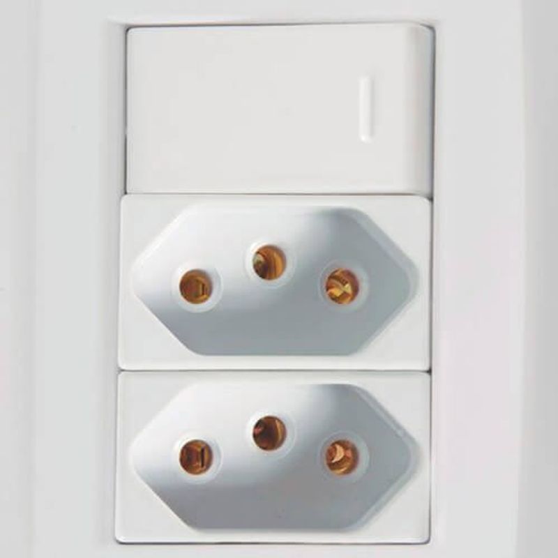 conjunto tomada dupla 2p t com interruptor simples de embutir tramontina lux2 250v 20a branco (mp)
