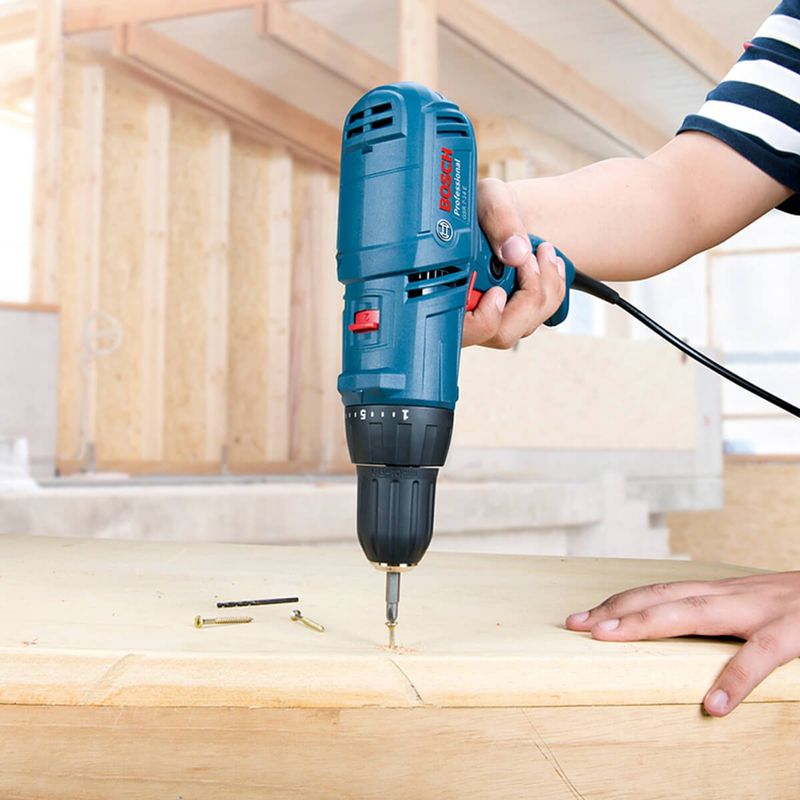 furadeira e parafusadeira bosch elétrica 400w 127v - gsr 7-14 e