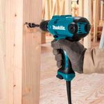 parafusadeira/furadeira makita de impacto elétrica 320w 127v azul - hp0300 (mp)