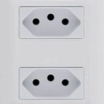 tomada dupla 2p+t de embutir tramontina 250v 20a aria branco (mp)