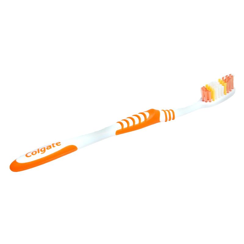 escova dental colgate extra clean 3 unidades média
