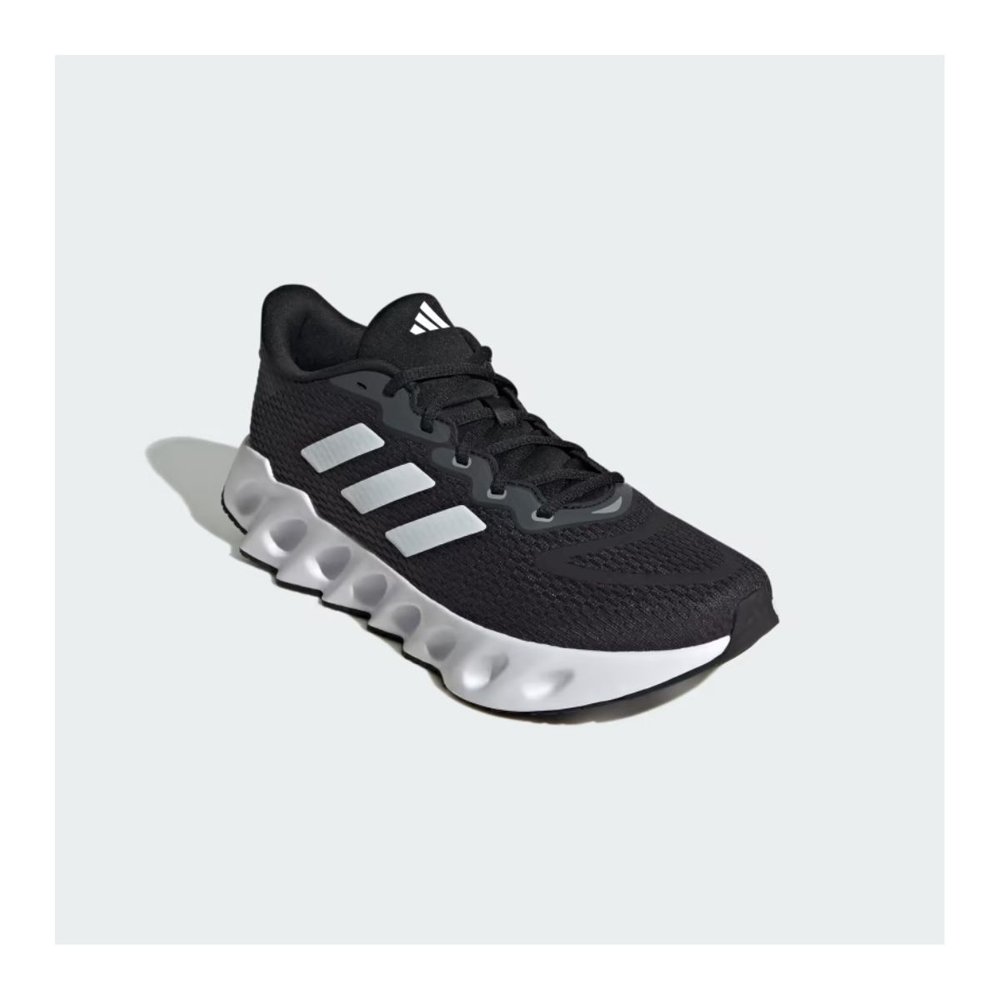 Tênis Masculino Adidas Switch Run n°39 Preto Branco