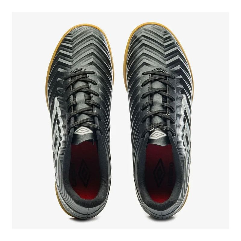 chuteira futsal n°38 umbro fifty v 1295 (mp)