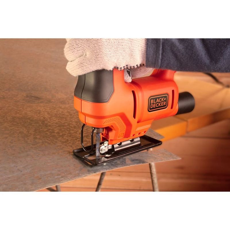 serra tico-tico black+decker 127v 400w laranja bes603-br