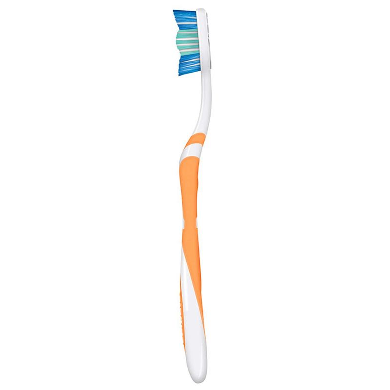 escova de dente colgate tripla ação