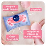 sabonete em barra hidratante nivea flor de cerejeira e óleos essenciais 85g