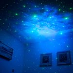 luminária astronauta oi vida com imagem espacial com 7 cores (mp)