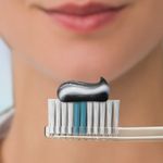 creme dental oral-b bicarbonato e carvão 70g
