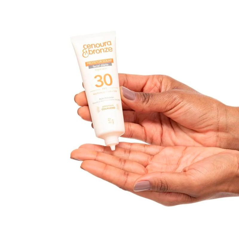 protetor solar facial cenoura & bronze fps 30 toque seco 50g