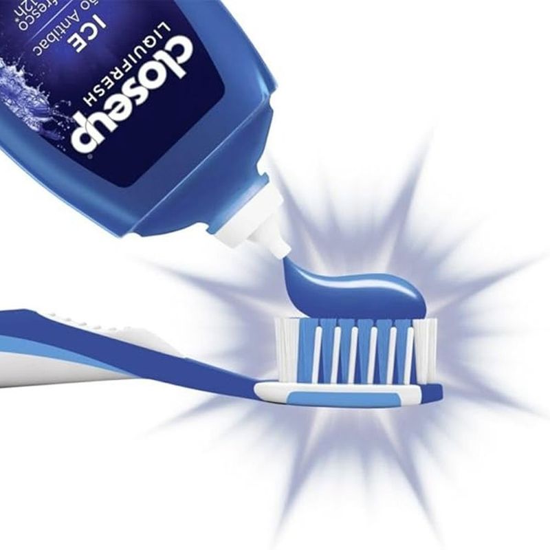 creme dental em gel close up liquifresh ice 100g