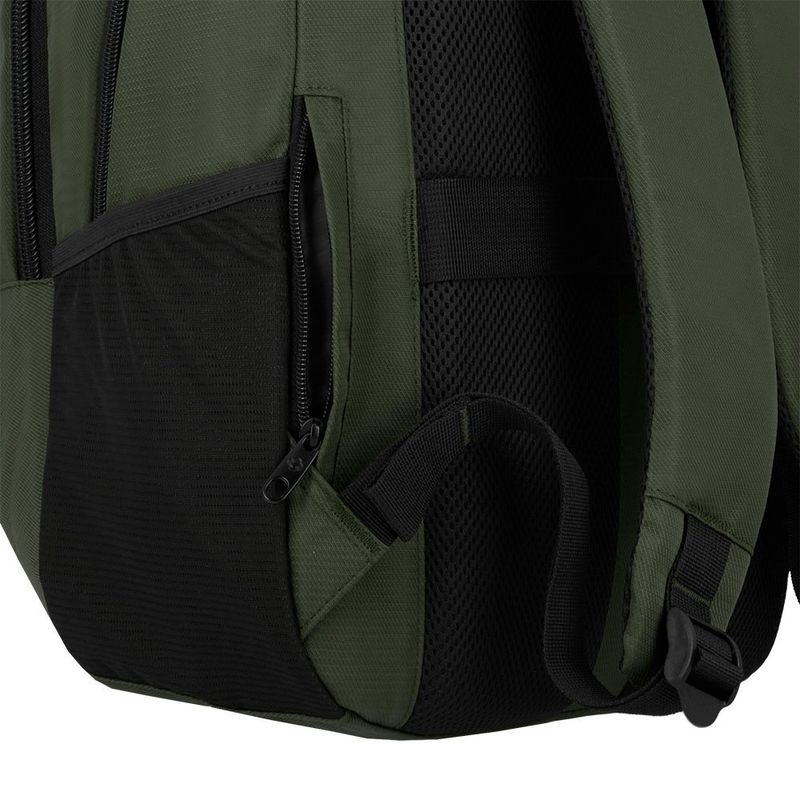 mochila samsonite reformation titan para notebook 16 verde militar 15498622091u