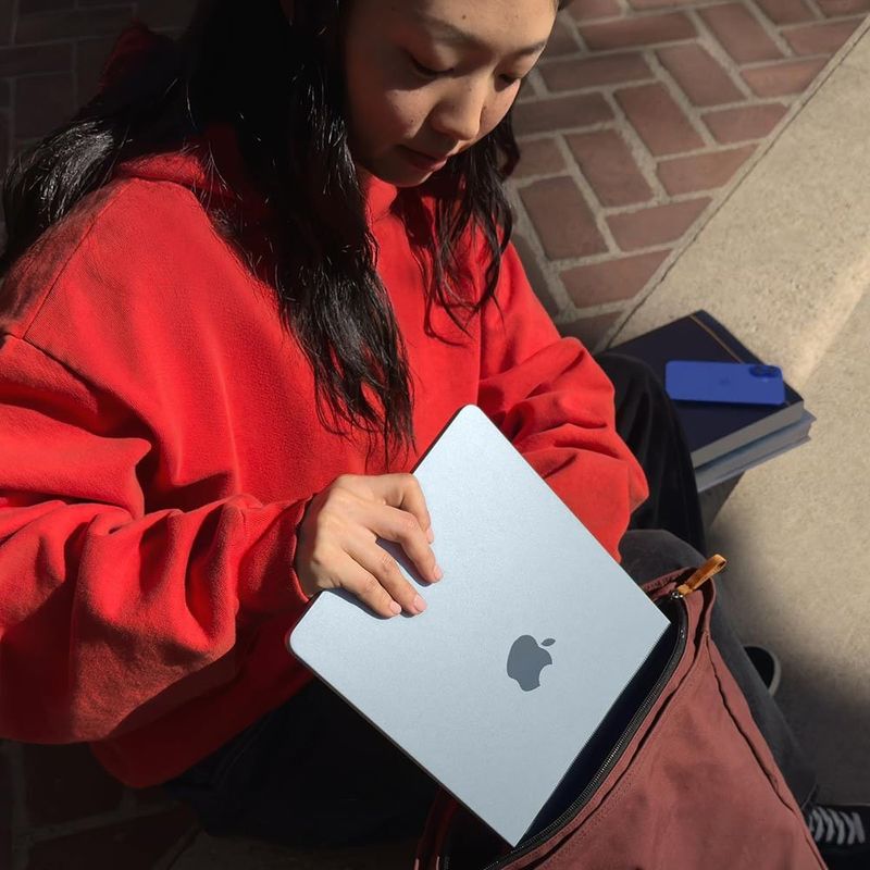 apple macbook air 13" m2 midnight 256gb 16gb ram a-mbi