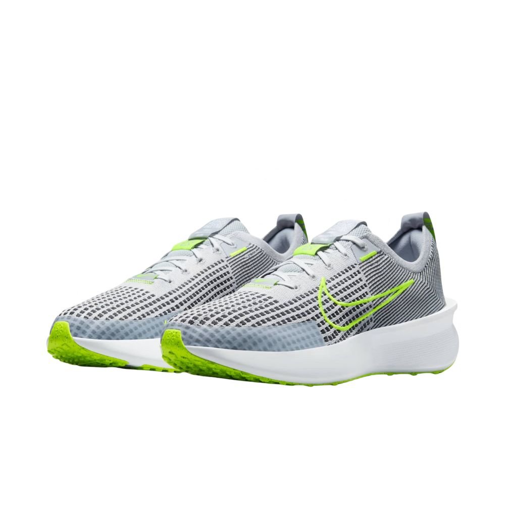 Tênis de Corrida Masculino n°42 Nike Interact Run Cinza