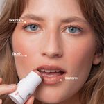 bastão 3 em 1 blush batom e sombra ollie fps95 terracota