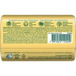 sabonete em barra palmolive naturals nutre e hidrata óleo de amêndoas e lanolina 150g