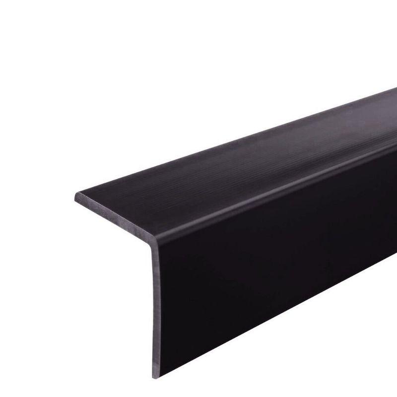 perfil pvc tipo l 6m plasmeg para painel ripado preto ébano 216x16cm (mp)