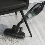 aspirador de pó vertical electrolux 1000w 02 em 01 preto stk12