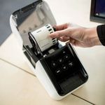 impressora de etiquetas térmica brother ql-810w usb wi-fi (mp)