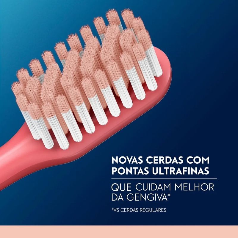 escova de dentes oral-b iconic ultra macia 3 unidades