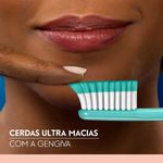 escova de dentes oral-b iconic ultra macia 3 unidades
