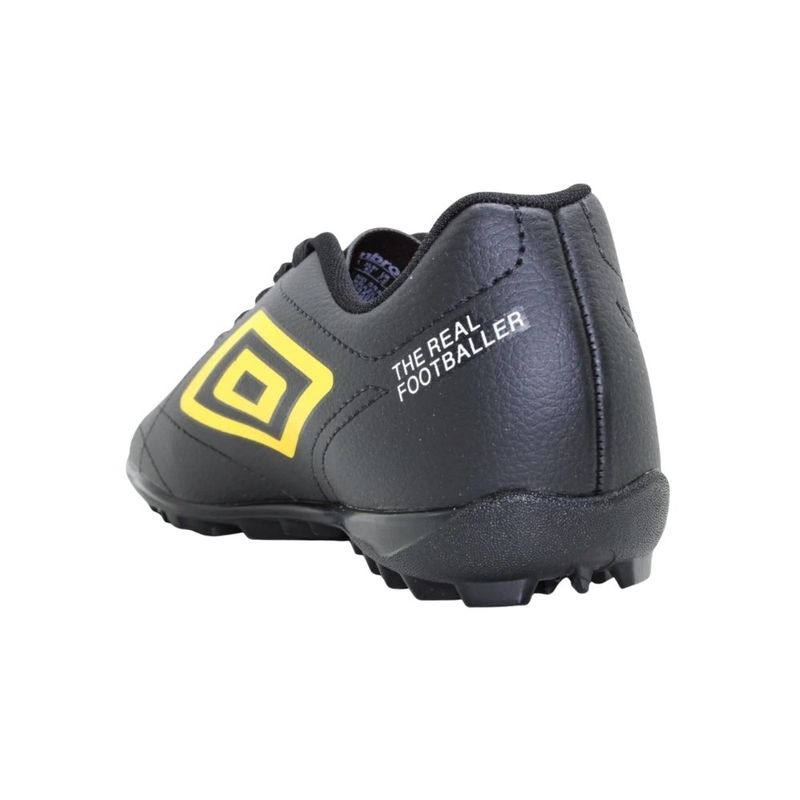 chuteira society n° 40 umbro class footballer preto e amarelo (mp)