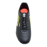 chuteira society n° 40 umbro class footballer preto e amarelo (mp)
